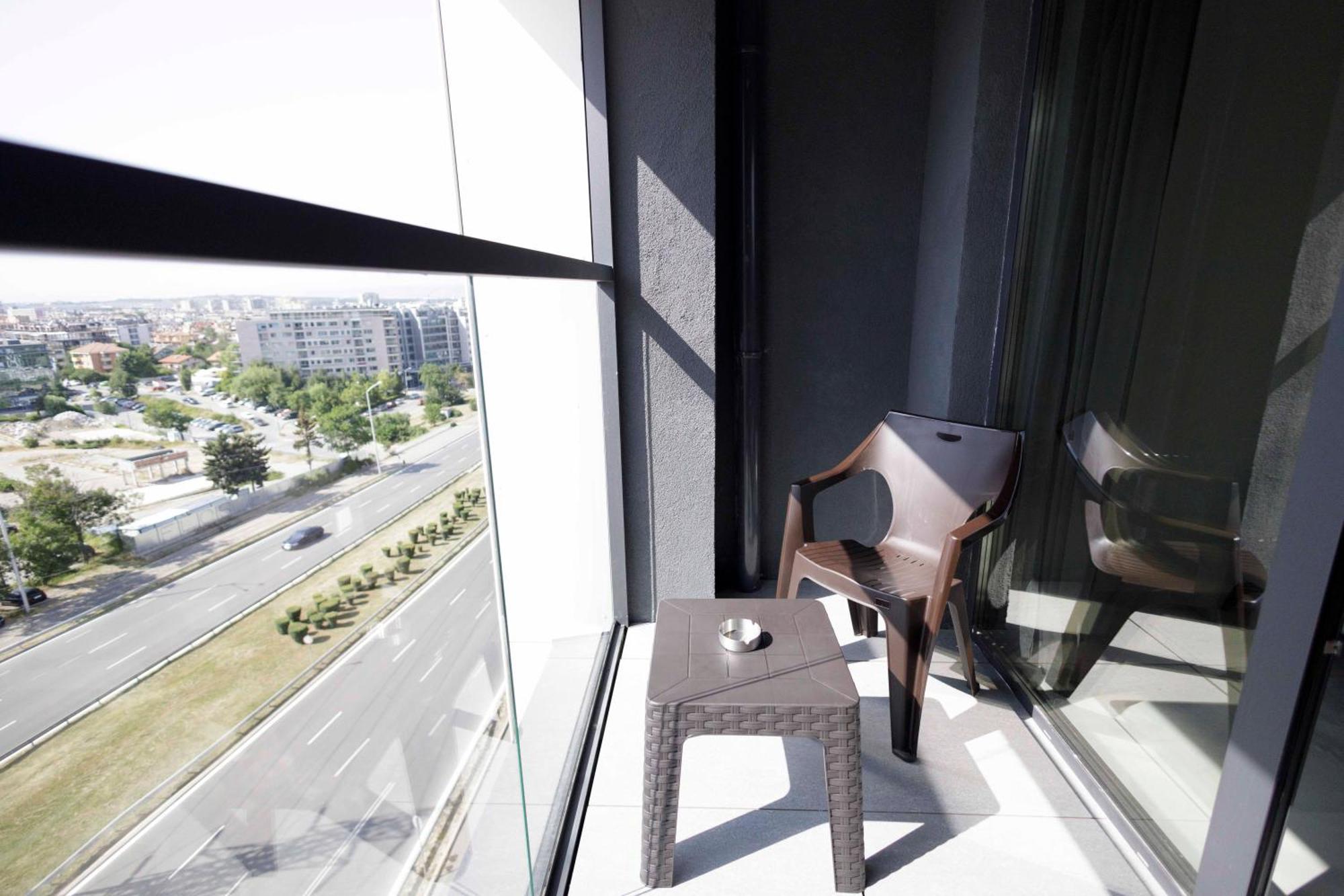 Green Eyes Apartments София Екстериор снимка